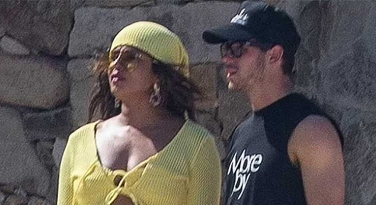 Disfrutan de Los Cabos Priyanka Chopra y Nick Jones Disfrutan de Los Cabos Priyanka Chopra y Nick Jones