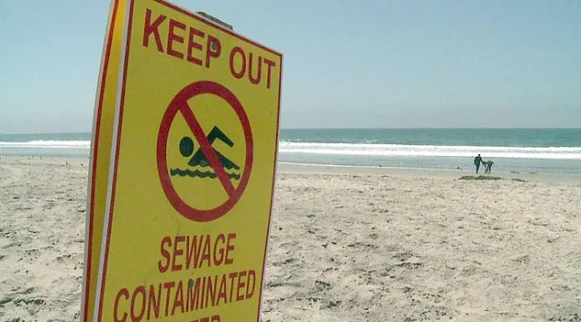 Contaminación en playas de San Diego debido a tormenta tropical