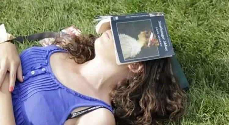 Condujo sonámbula su auto durante cinco horas Condujo sonámbula su auto durante cinco horas