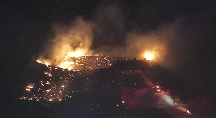 Incendio Forestal Highland: Evacuaciones ordenadas en el condado de Riverside
