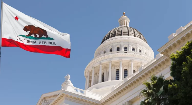 California enfrenta déficit histórico de $68 mil millones