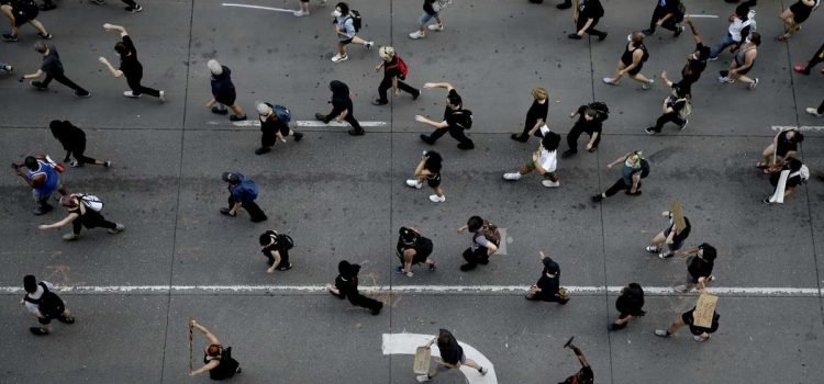 California experimenta cuarto año consecutivo de éxodo masivo