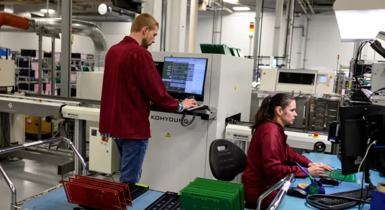 Impresionante crecimiento laboral en EE. UU. refleja la solidez económica