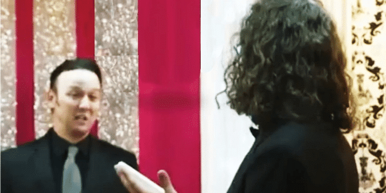 Los declaro marido y… celular Los declaro marido y… celular