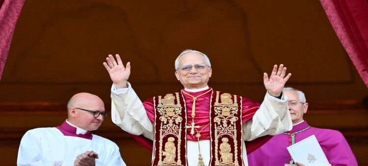 Eligen a Robert Francis Prevost como nuevo Papa Eligen a Robert Francis Prevost como nuevo Papa