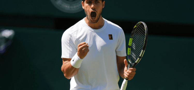 Alcaraz gana a Fritz con un gran servicio y se mete en su tercera final seguida de Wimbledon