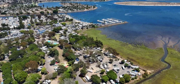 Los camping en Mission Bay se quedan otra década o hasta que la renovación de San Diego reciban aprobación clave