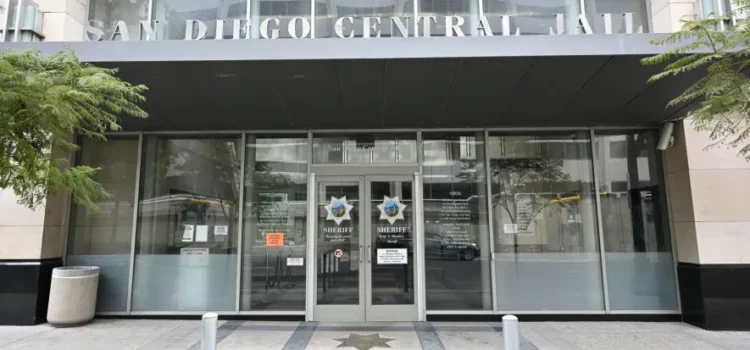 La demanda colectiva sobre las condiciones carcelarias enfrenta una prueba legal crucial esta semana en un tribunal federal