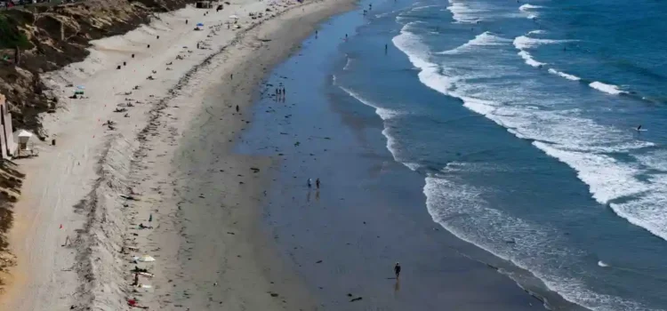 San Diego aprueba plan para salvar Sunset Cliffs y las playas de la subida del nivel del mar