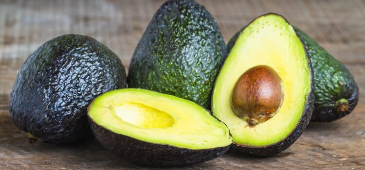 Los productores de aguacate del condado de San Diego enfrentan múltiples desafíos