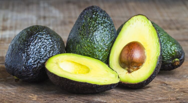Los productores de aguacate del condado de San Diego enfrentan múltiples desafíos